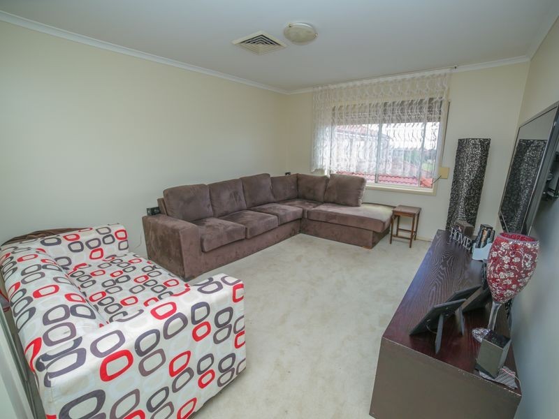 239 Ash Road, Prestons NSW 2170