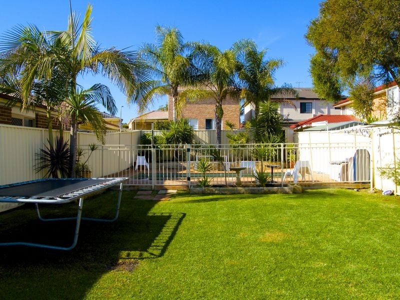 10 Applegum Place, Prestons NSW 2170