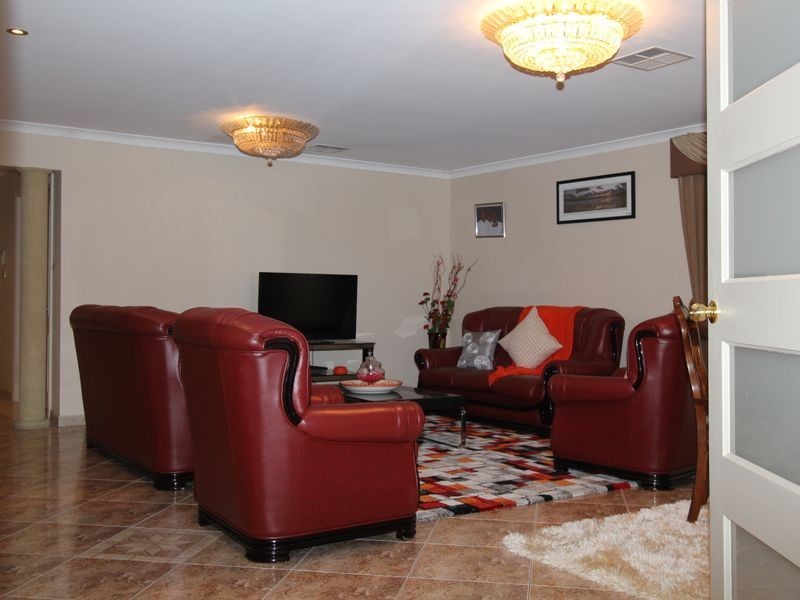 235 Cedar Road, Casula NSW 2170