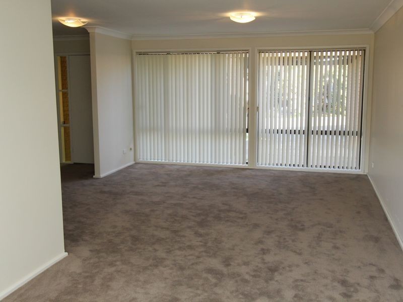 25 Goodenough Street, Glenfield NSW 2167