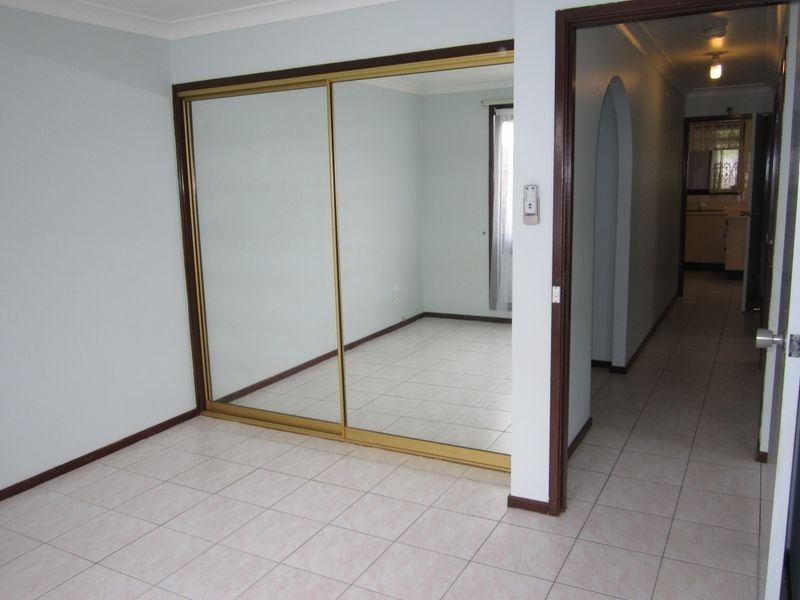 32 Ryder Road, Greenfield Park NSW 2176