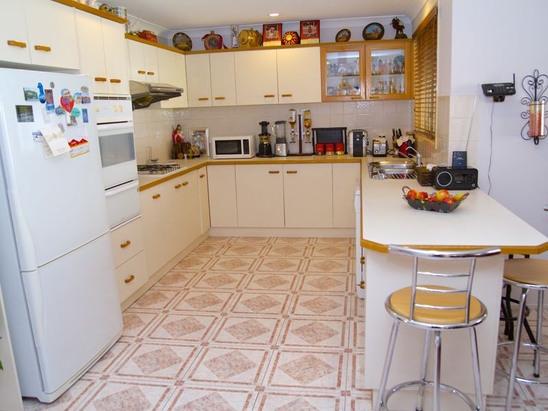 9 Ara Pl, Hinchinbrook NSW 2168