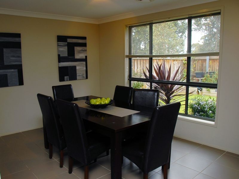 54 Stansmore Ave, Prestons NSW 2170