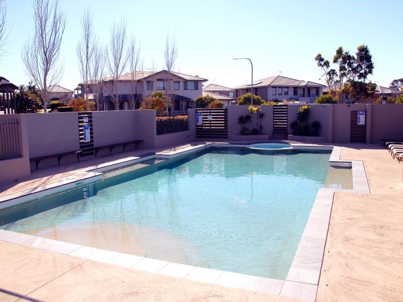 54 Stansmore Ave, Prestons NSW 2170