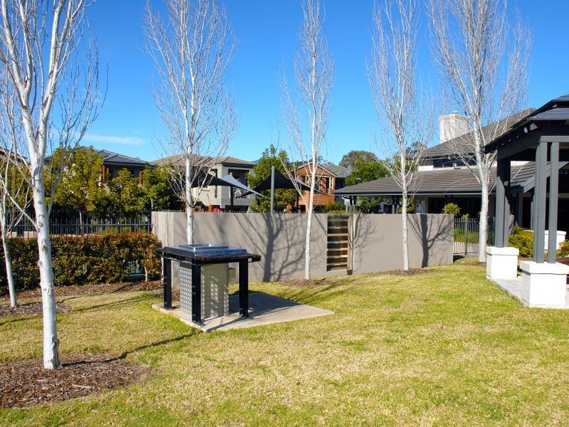 54 Stansmore Ave, Prestons NSW 2170