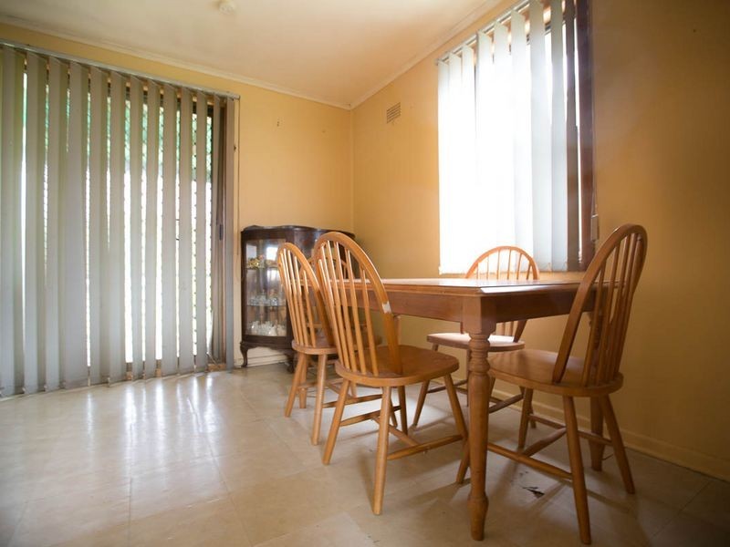 3 Hilda Ave, Casula NSW 2170