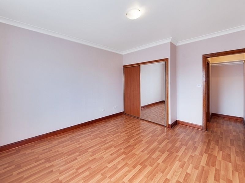 43 Flame Tree Street, Casula NSW 2170