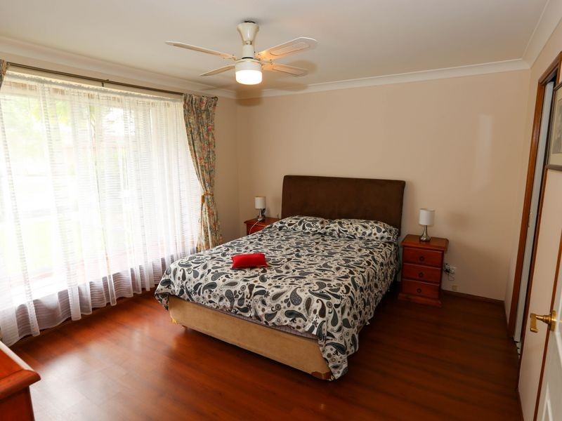 16 Bungonia St, Prestons NSW 2170