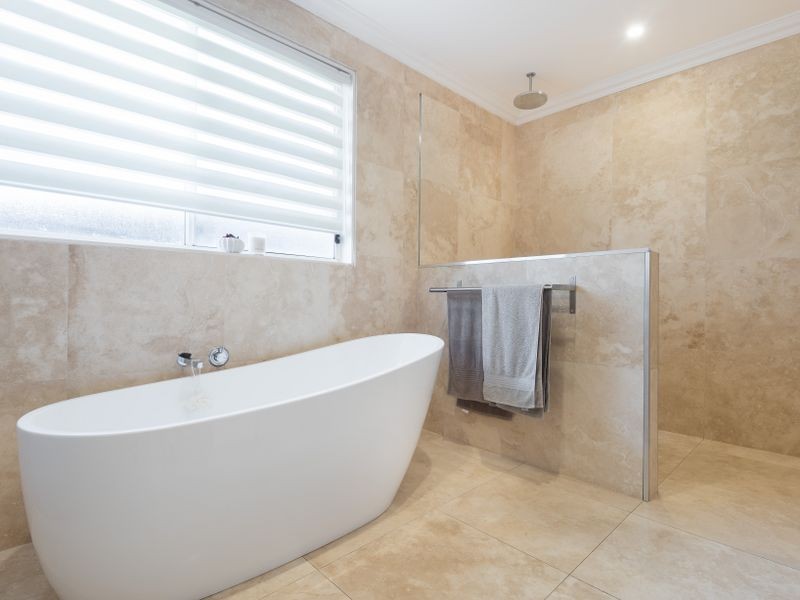 6 Duffy Avenue, Gregory Hills NSW 2557