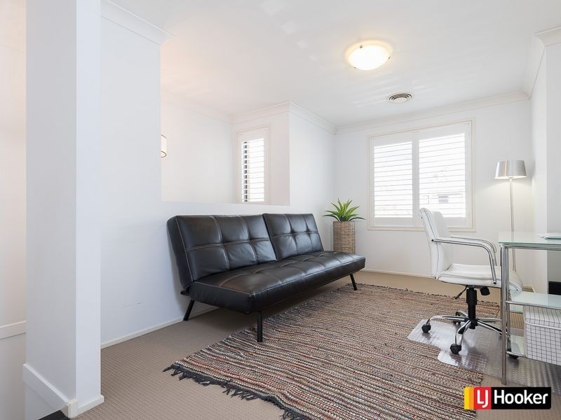 16 Magento Place, Prestons NSW 2170