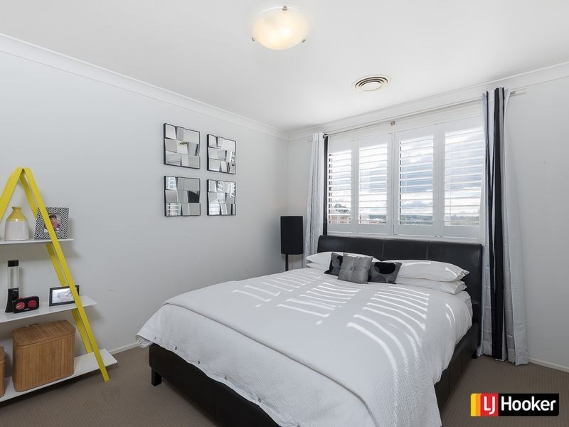 16 Magento Place, Prestons NSW 2170