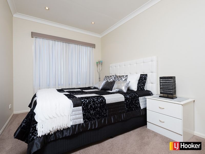 9 Curac Place, Casula NSW 2170