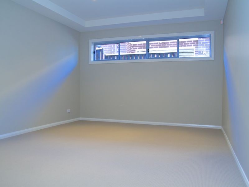 72 Explorers Street, Gregory Hills NSW 2557