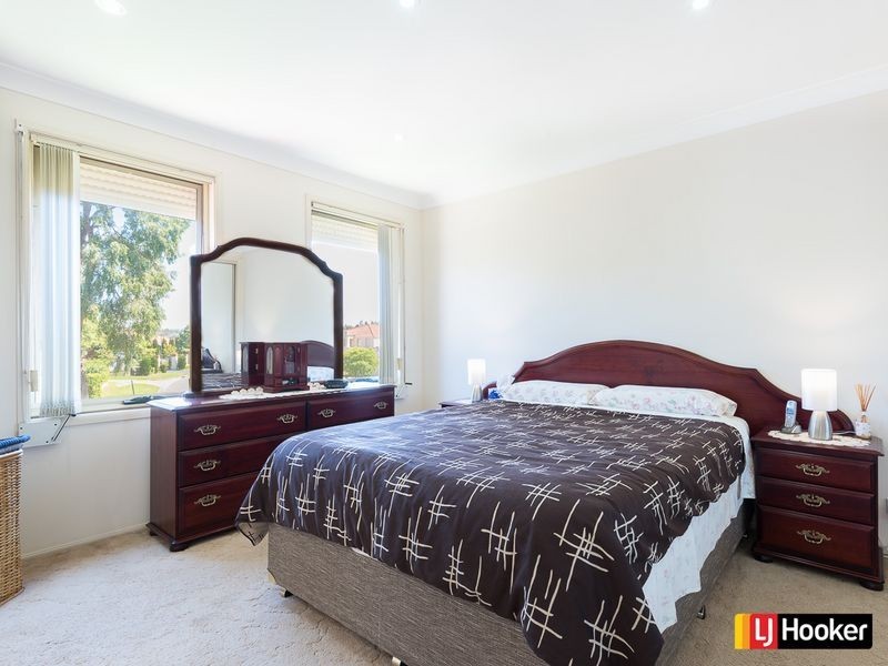 2 Rules Place, Horningsea Park NSW 2171