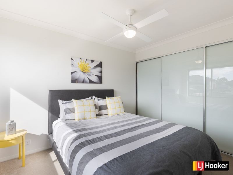 29A Northampton Drive, Glenfield NSW 2167