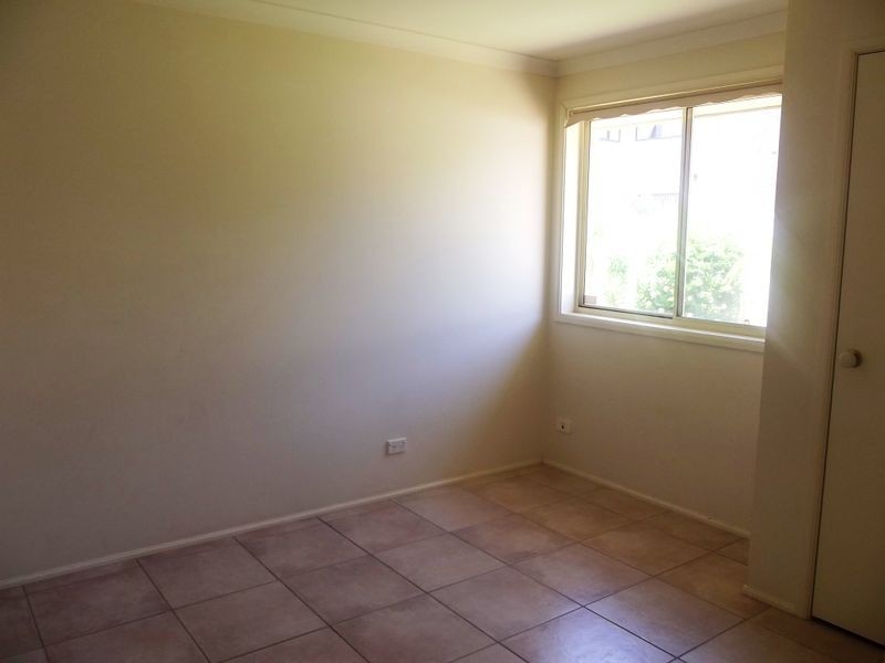 6 Bega Close, Prestons NSW 2170