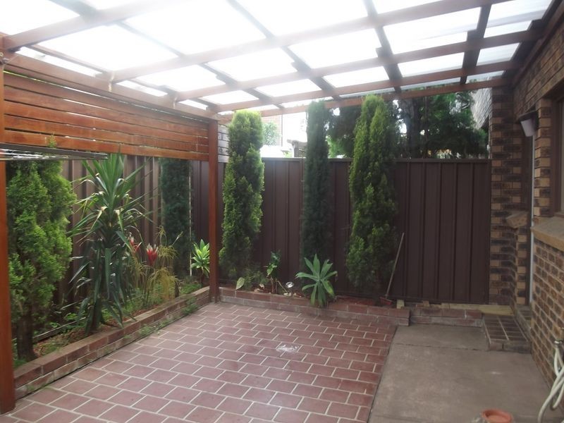 10/100 Hoxton Park Road, Lurnea NSW 2170