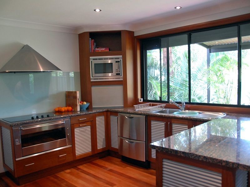 17 Wattle Road, Casula NSW 2170
