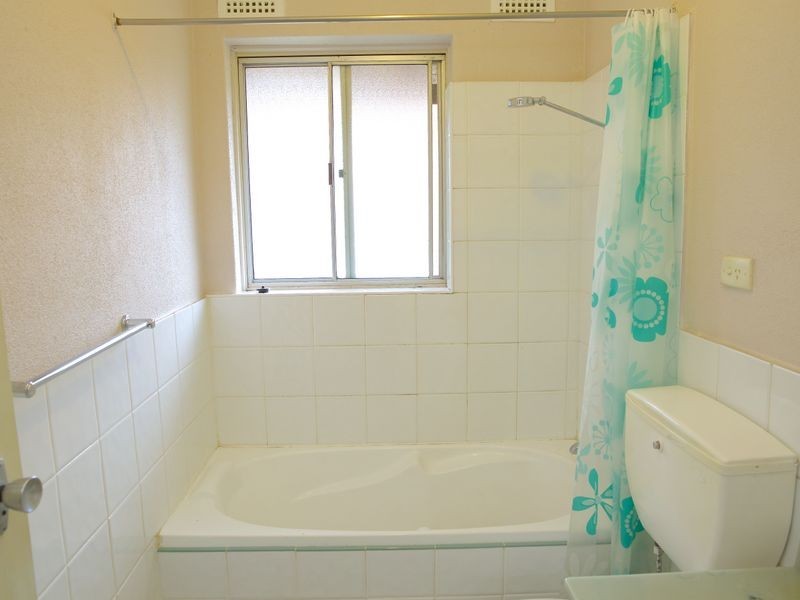 5/5 Lachlan Street, Warwick Farm NSW 2170