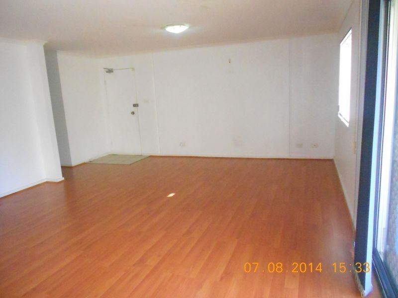 22/21 – 29 Hume Highway, Warwick Farm NSW 2170