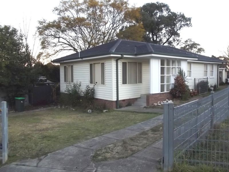 21 St Johns Road, Busby NSW 2168