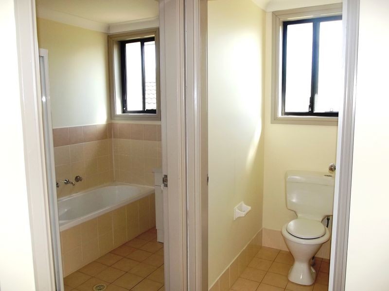 18A Kitson Way, Casula NSW 2170