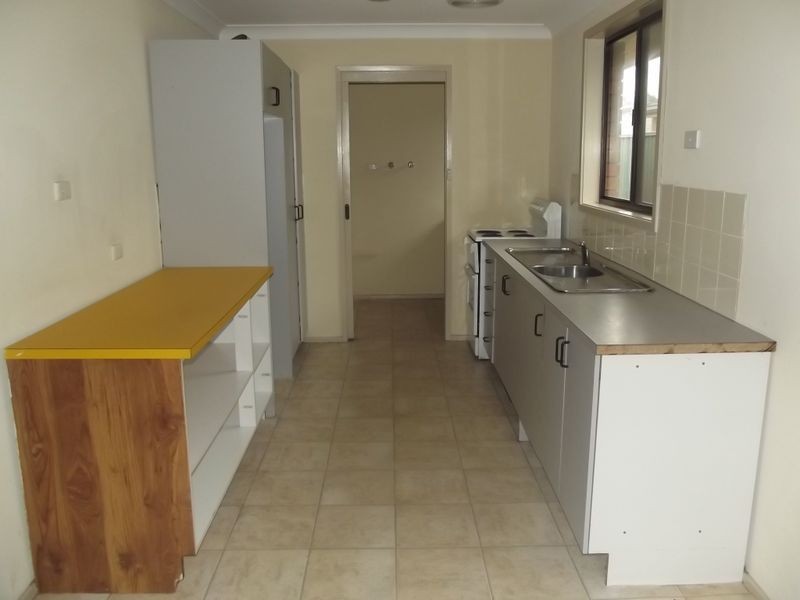 20 Hanna Avenue, Lurnea NSW 2170