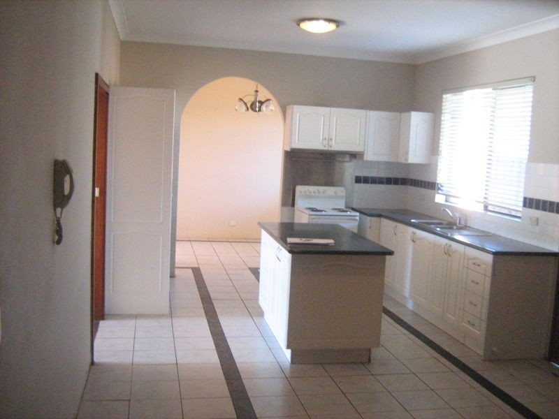 14 Ironbark Ave, Casula NSW 2170