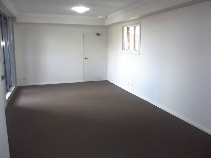 23/2 Kurrajong Road, Casula NSW 2170