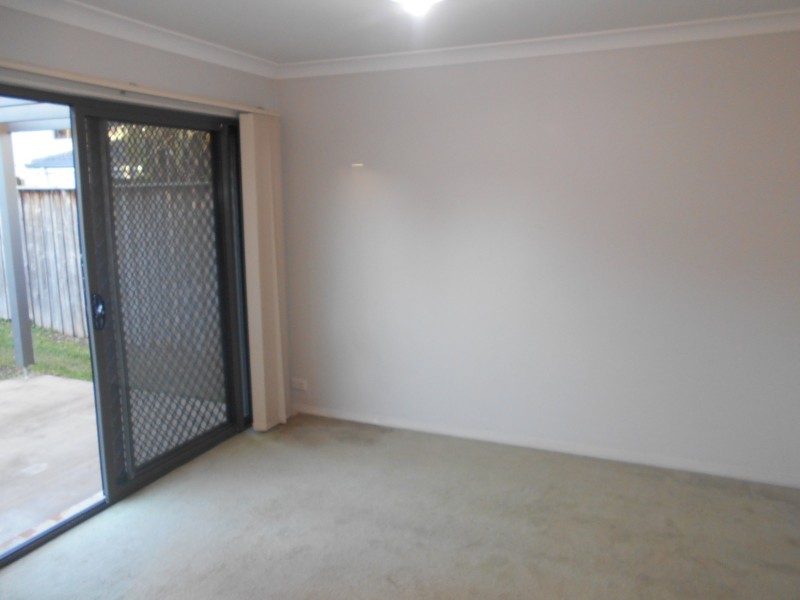 51 Atlantic Boulevard, Glenfield NSW 2167