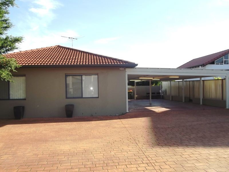 46 Pine Road, Casula NSW 2170