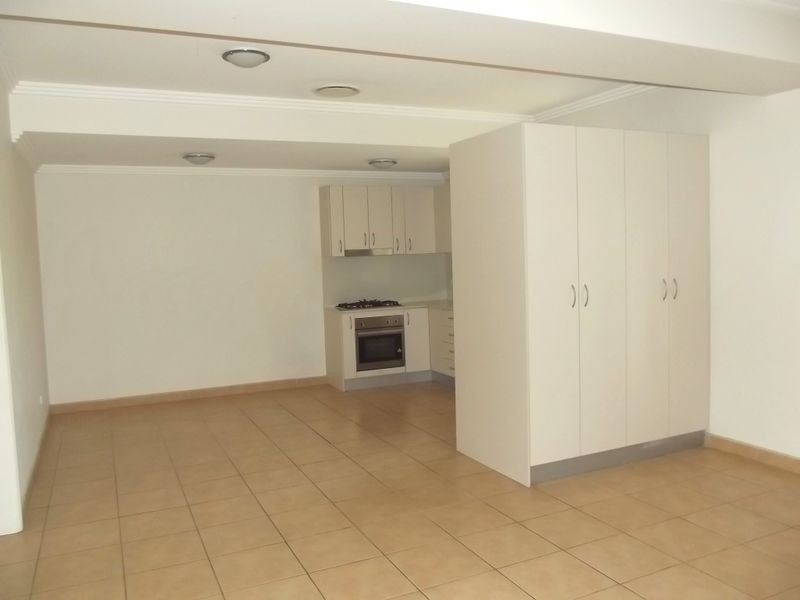 46 Pine Road, Casula NSW 2170