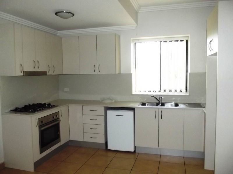 46 Pine Road, Casula NSW 2170