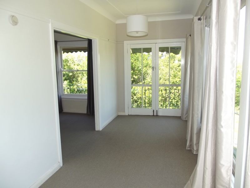 9 Dunmore Crescent, Casula NSW 2170