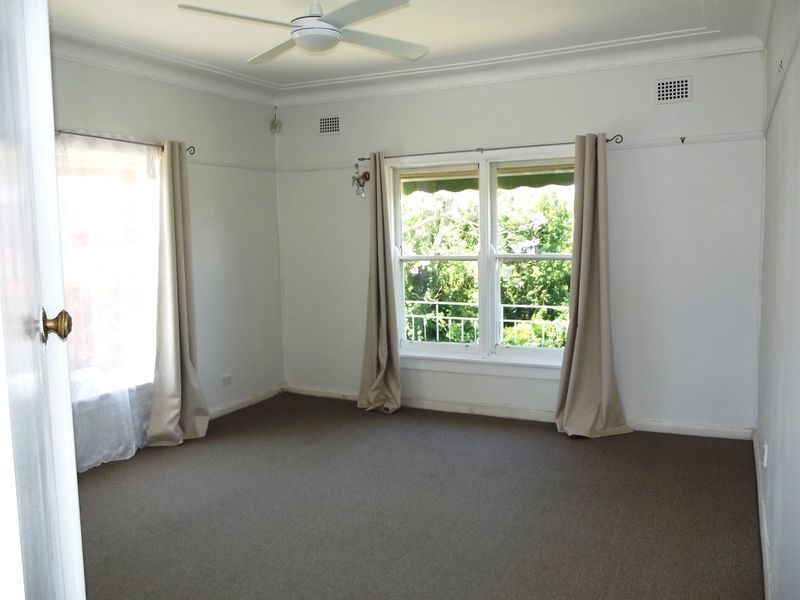 9 Dunmore Crescent, Casula NSW 2170