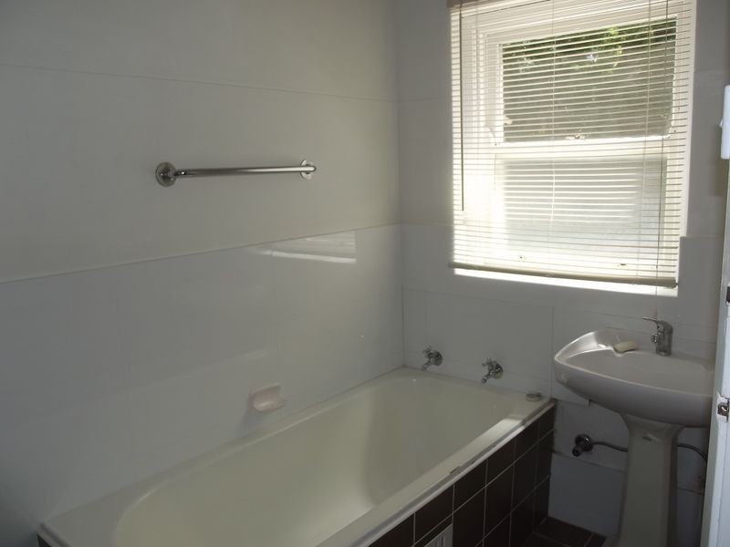 9 Dunmore Crescent, Casula NSW 2170