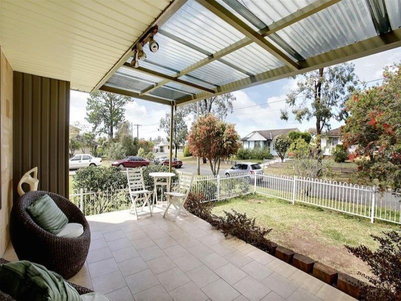 7 Ida Avenue, Lurnea NSW 2170