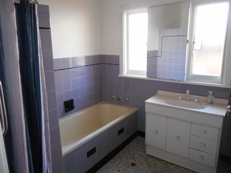 22 Casula Road, Casula NSW 2170