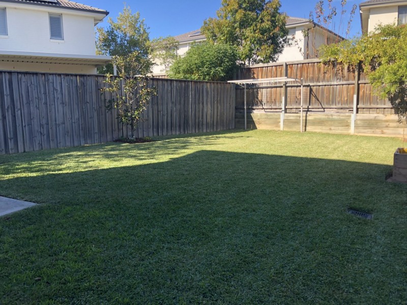 24 Grenada Road, Glenfield NSW 2167