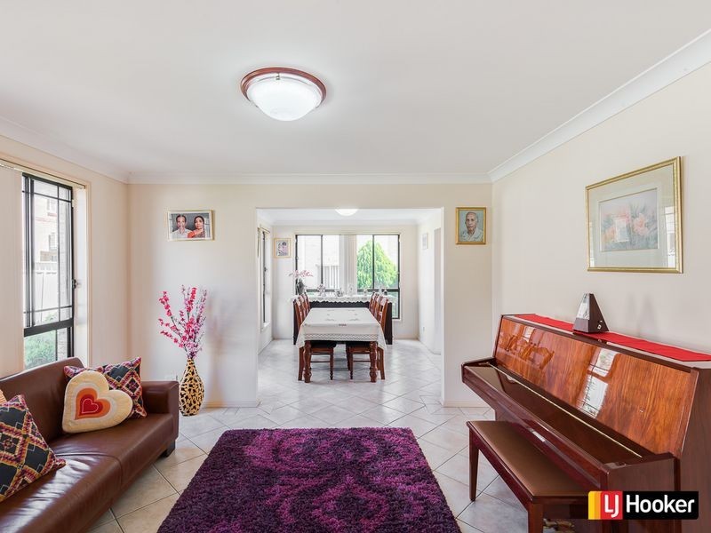 34 Verbena Avenue, Casula NSW 2170