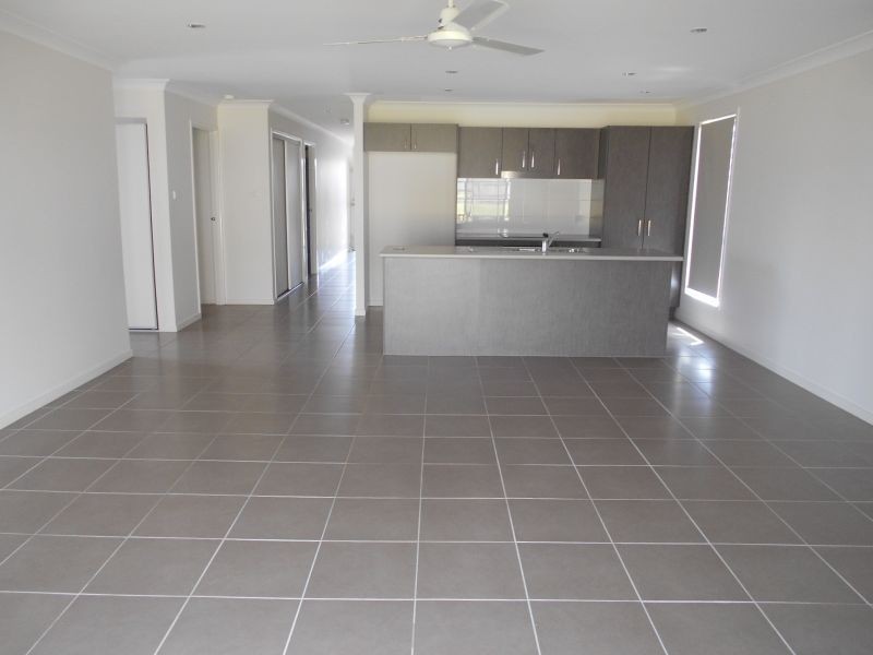 6 Ascot Drive, Currans Hill NSW 2567