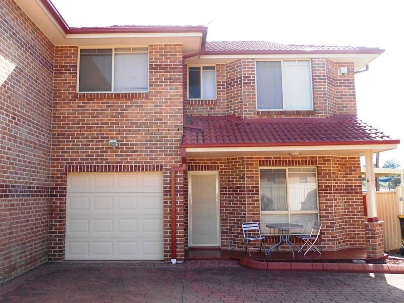 20 Domenico Close, West Hoxton NSW 2171