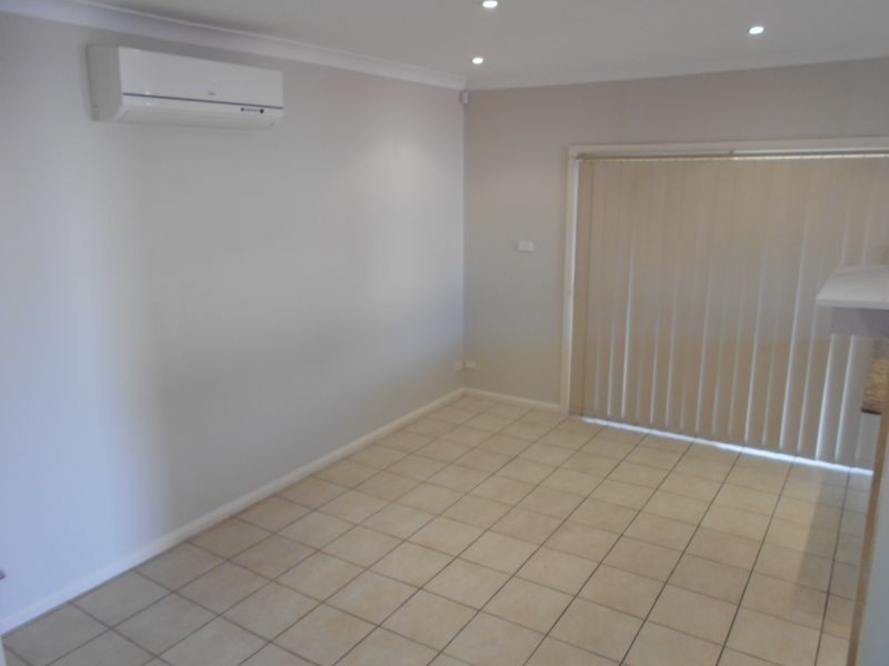 20 Domenico Close, West Hoxton NSW 2171