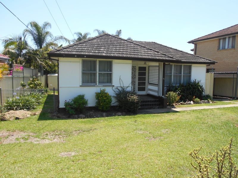 45 De Meyrick Avenue, Casula NSW 2170