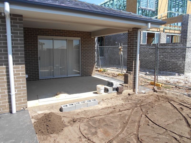 27 Palmer Terrace, Moorebank NSW 2170