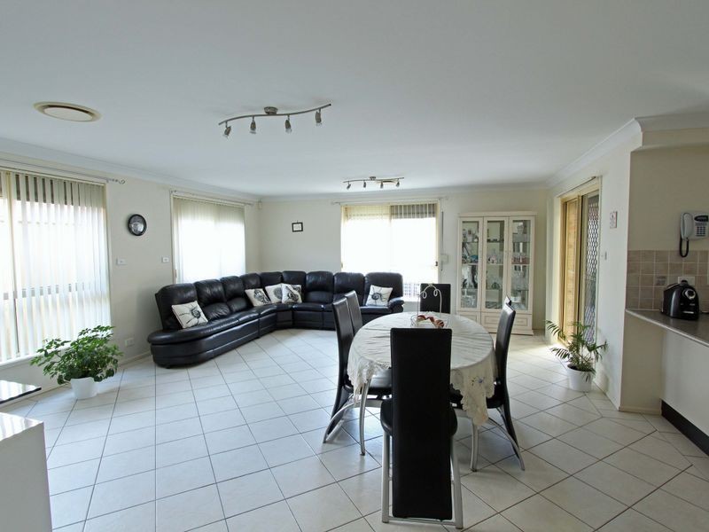 1 Vlatko Drive, West Hoxton NSW 2171