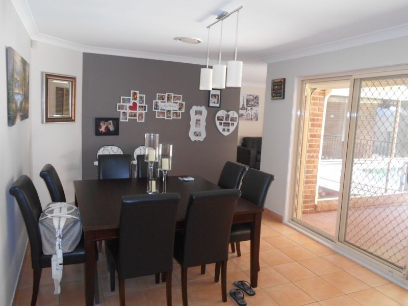 16 Kiora Court, Prestons NSW 2170