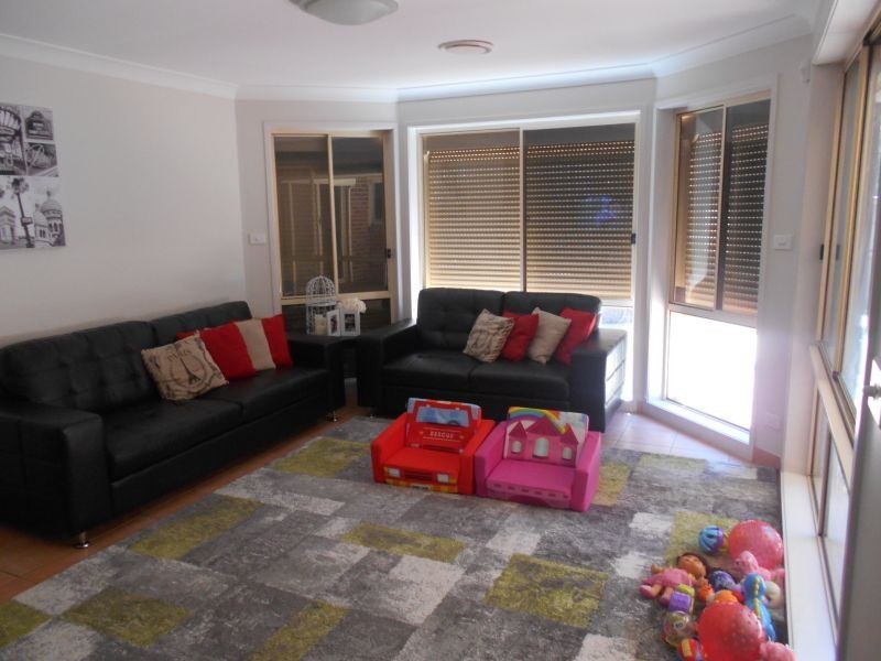 16 Kiora Court, Prestons NSW 2170