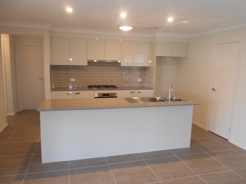 6 Tanga Road, Edmondson Park NSW 2174