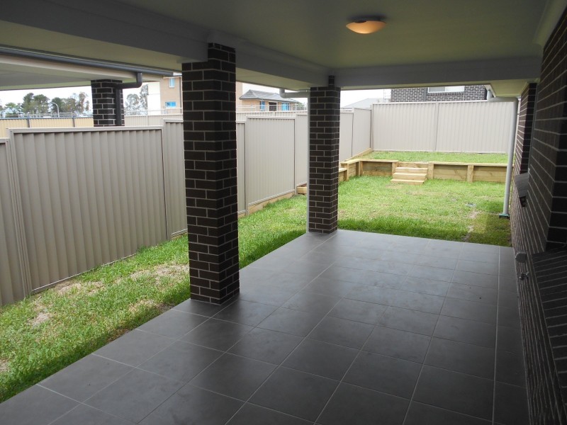 6 Tanga Road, Edmondson Park NSW 2174
